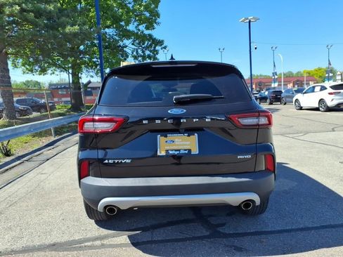Used 2023 Ford Escape Active AWD/4WD image 7