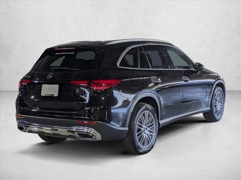 Certified 2026 Mercedes-Benz GLC 300 image 5