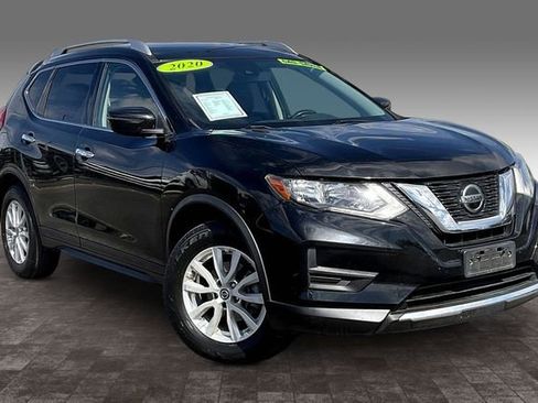 Used 2020 Nissan Rogue SV image 11