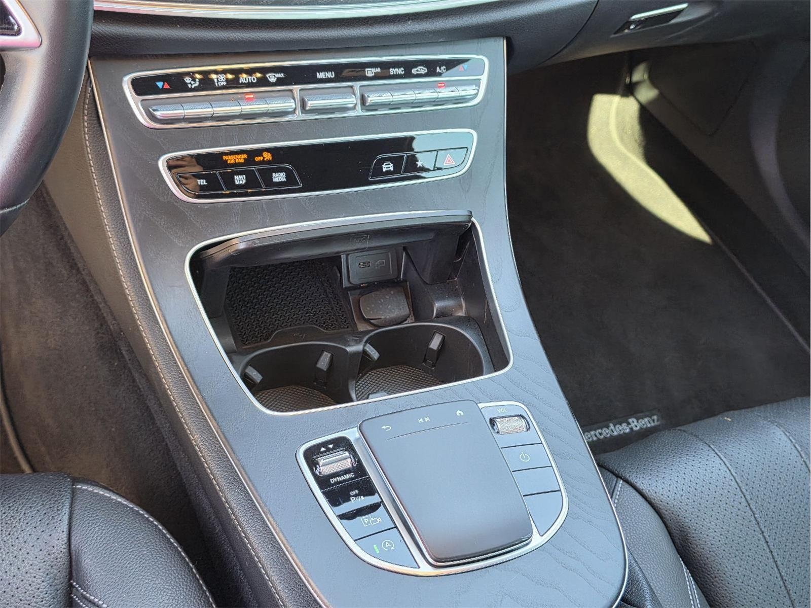 Used 2023 Mercedes-Benz E 350 Sedan image 18