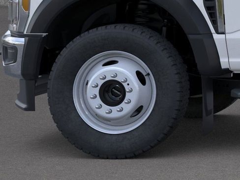 New 2026 Ford F550 4x4 Regular Cab Super Duty image 43