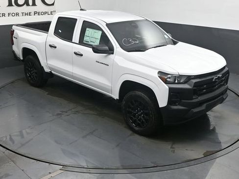 New 2026 Chevrolet Colorado W/T w/ WT Custom Package image 26