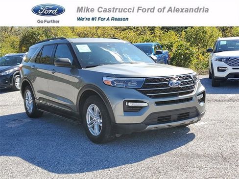 Used 2020 Ford Explorer XLT w/ Equipment Group 202A image 1