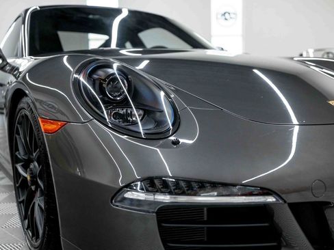 Used 2016 Porsche 911 GT3 RS image 14