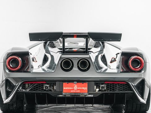 Used 2019 Ford GT RWD image 8