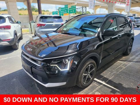 Used 2025 Kia Niro LX FWD image 1