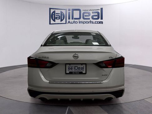 Used 2019 Nissan Altima 2.5 SL AWD/4WD image 4