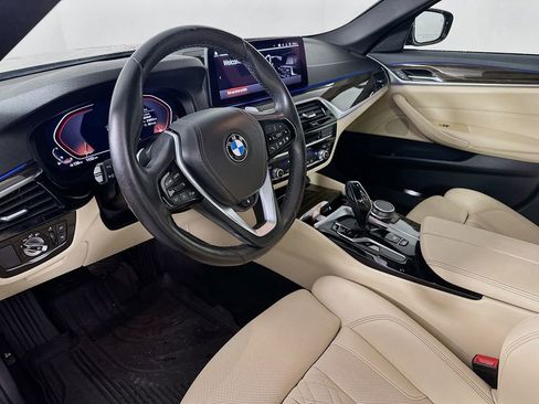 Used 2021 BMW 530i xDrive w/ Convenience Package AWD/4WD image 14