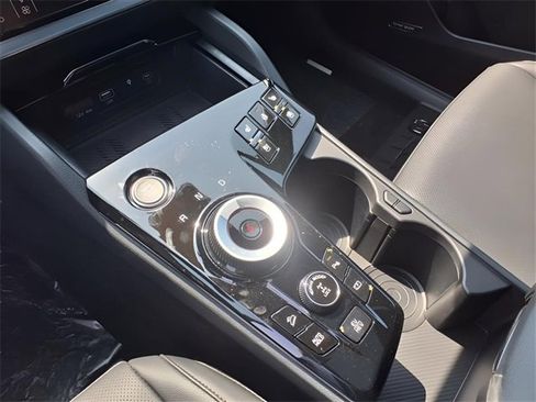 New 2025 Kia Sportage X-Line Prestige image 10