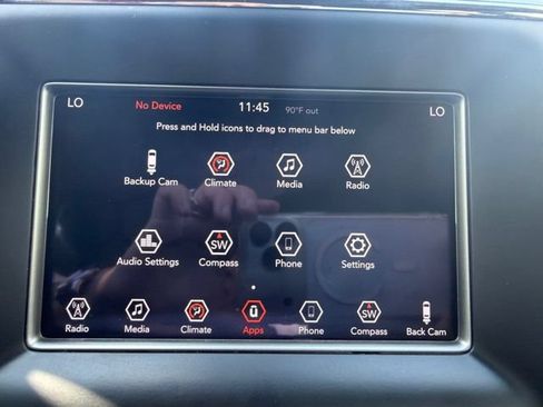 Used 2018 Jeep Grand Cherokee Laredo RWD image 23
