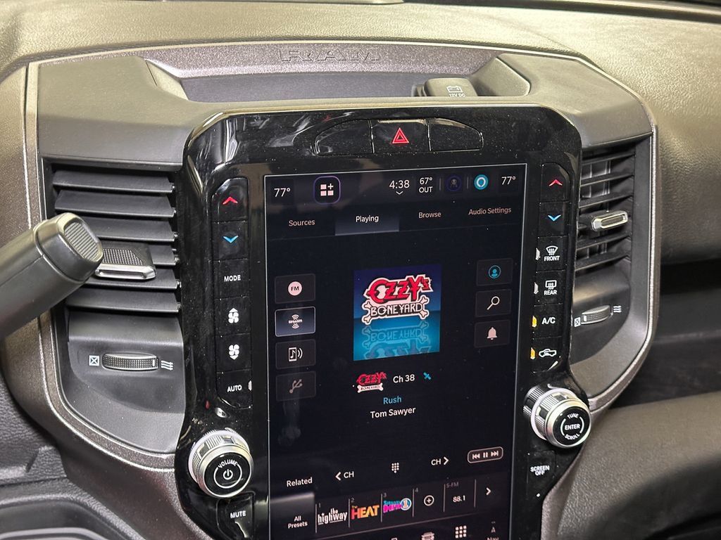 New 2026 RAM 2500 Tradesman AWD/4WD image 27