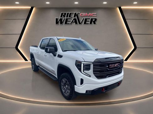 Used 2025 GMC Sierra 1500 AT4 AWD/4WD image 9