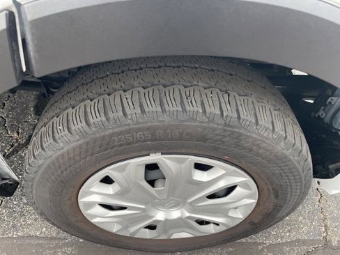 Used 2023 Ford Transit 350 XLT image 14