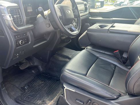 Used 2024 Ford F250 Lariat w/ Tremor Off-Road Package AWD/4WD image 20