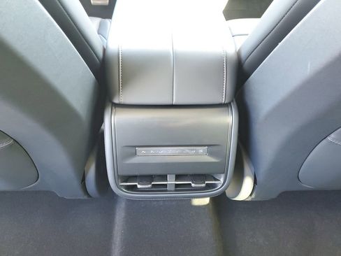 New 2026 Lincoln Nautilus Premier image 13