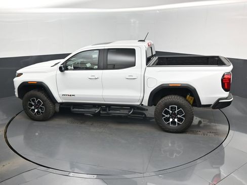Used 2024 GMC Canyon AT4X image 44