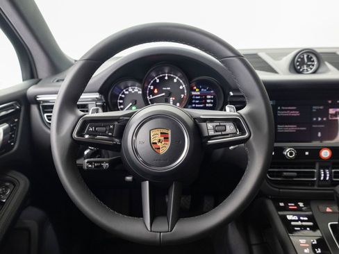 New 2026 Porsche Macan AWD/4WD image 19