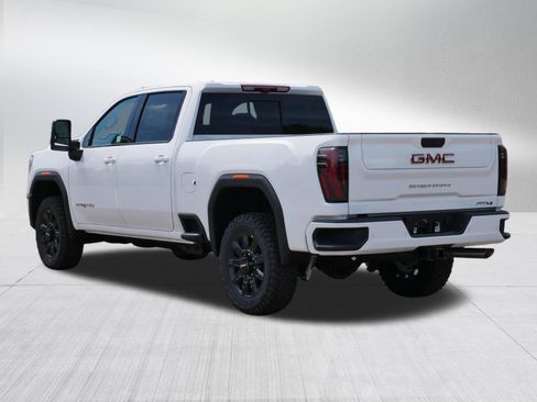 New 2026 GMC Sierra 2500 AT4 w/ AT4 Premium Plus Package AWD/4WD image 3