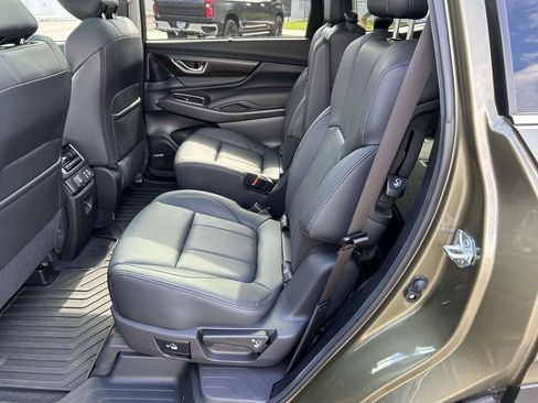 Used 2026 Subaru Ascent Touring w/ Popular Package #1 AWD/4WD image 12