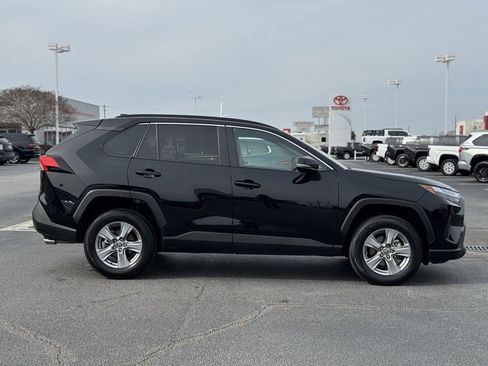 Used 2024 Toyota RAV4 XLE image 6