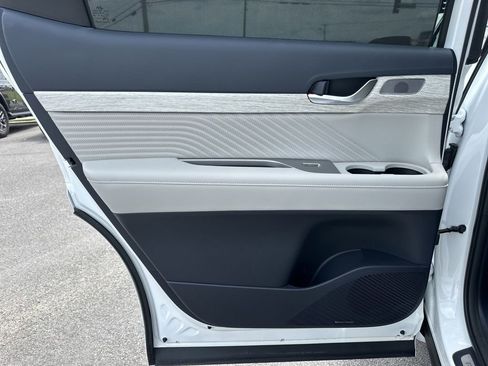 Used 2025 Hyundai Palisade Calligraphy AWD/4WD image 15