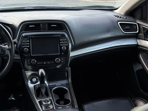 Used 2017 Nissan Maxima 3.5 SV image 28