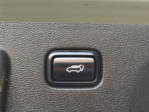 Certified 2023 Kia Sportage X-Line w/ X-Line Premium Package image 15