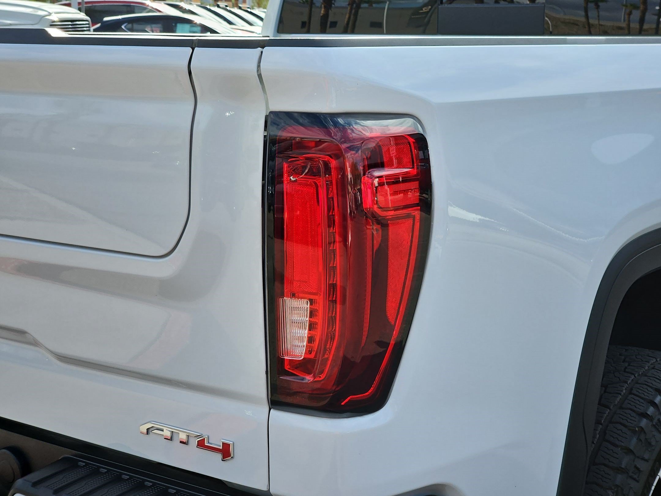Certified 2025 GMC Sierra 1500 AT4 w/ AT4 Premium Package AWD/4WD image 11