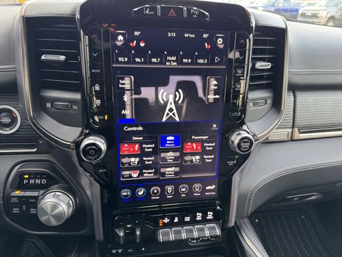 Used 2019 RAM 1500 Limited image 18