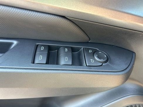 New 2025 Chevrolet Equinox EV RS image 25