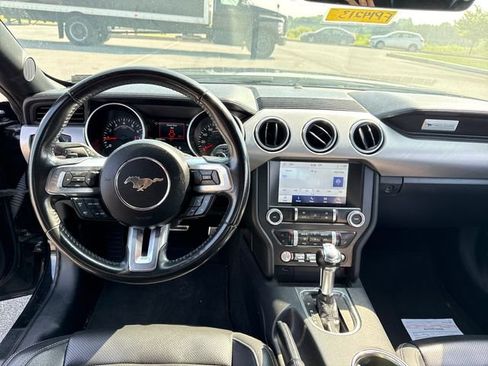 Used 2021 Ford Mustang Premium RWD image 18