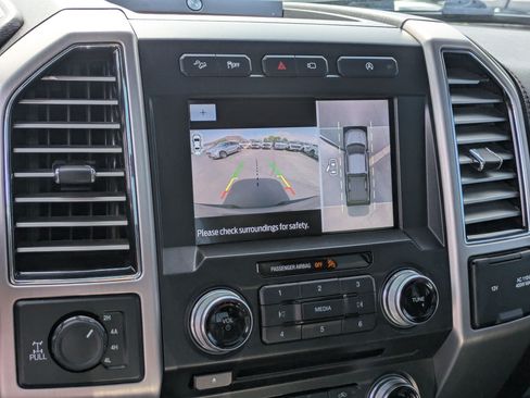 Used 2018 Ford F150 Platinum w/ Equipment Group 701A Luxury AWD/4WD image 37