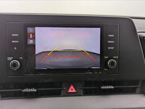 Used 2024 Kia Sportage LX FWD image 29