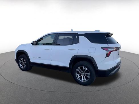 Used 2025 Chevrolet Equinox LT image 10