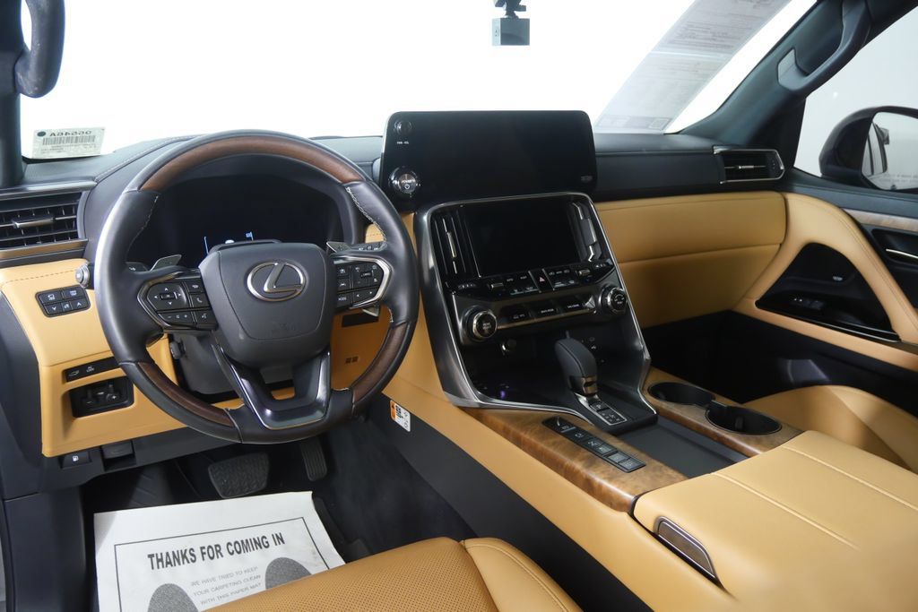 Used 2026 Lexus LX 700h Luxury w/ Appearance Package AWD/4WD image 22