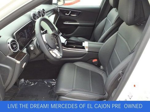 Used 2025 Mercedes-Benz GLC 300 image 15