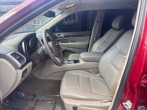 Used 2012 Jeep Grand Cherokee Altitude RWD image 9