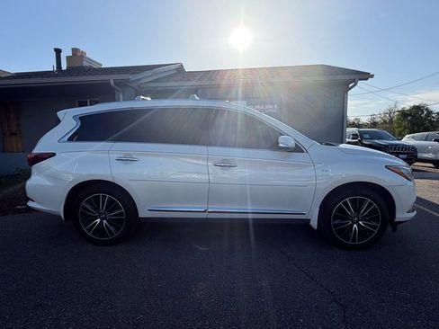 Used 2019 INFINITI QX60 Luxe w/ Sensory Package AWD/4WD image 12