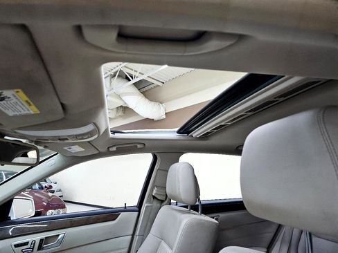 Used 2016 Mercedes-Benz E 350 Sedan image 42