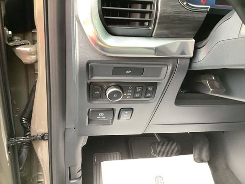 New 2026 Ford F150 Lariat AWD/4WD image 12