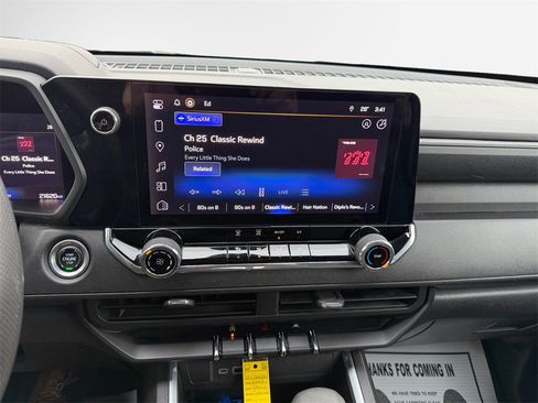 Certified 2024 Chevrolet Colorado Trail Boss image 22