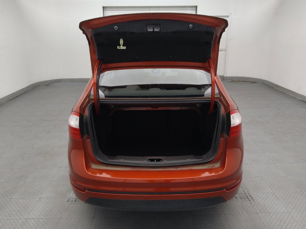 Used 2018 Ford Fiesta SE FWD image 29