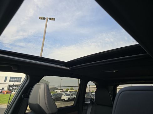 New 2026 Subaru Forester Sport AWD/4WD image 9