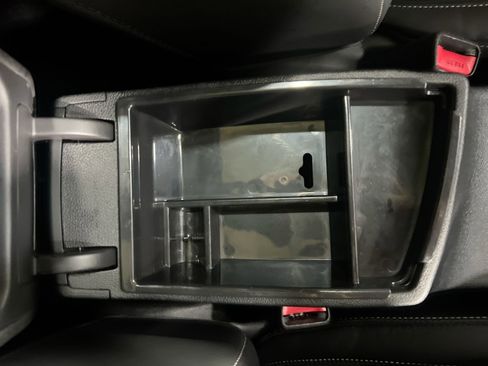 Used 2019 Kia Niro EX Premium w/ Sunroof Package image 32