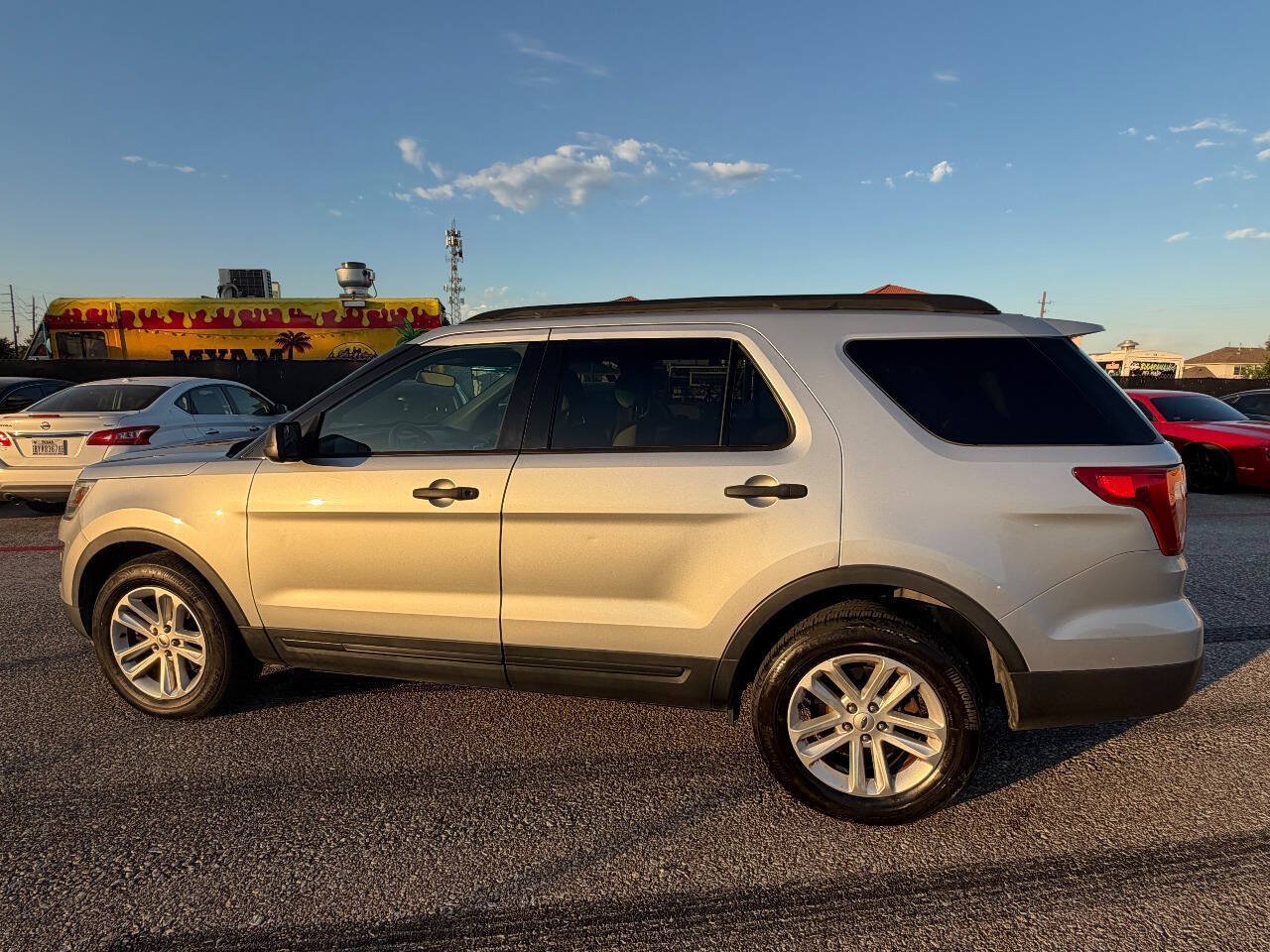 Used 2017 Ford Explorer 4WD image 19
