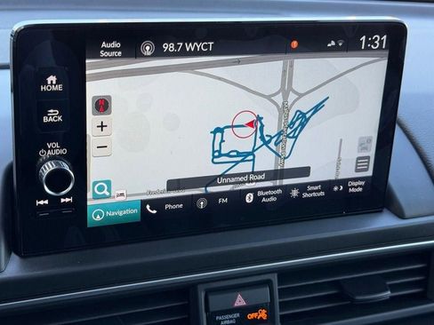 New 2025 Honda Pilot Touring image 13