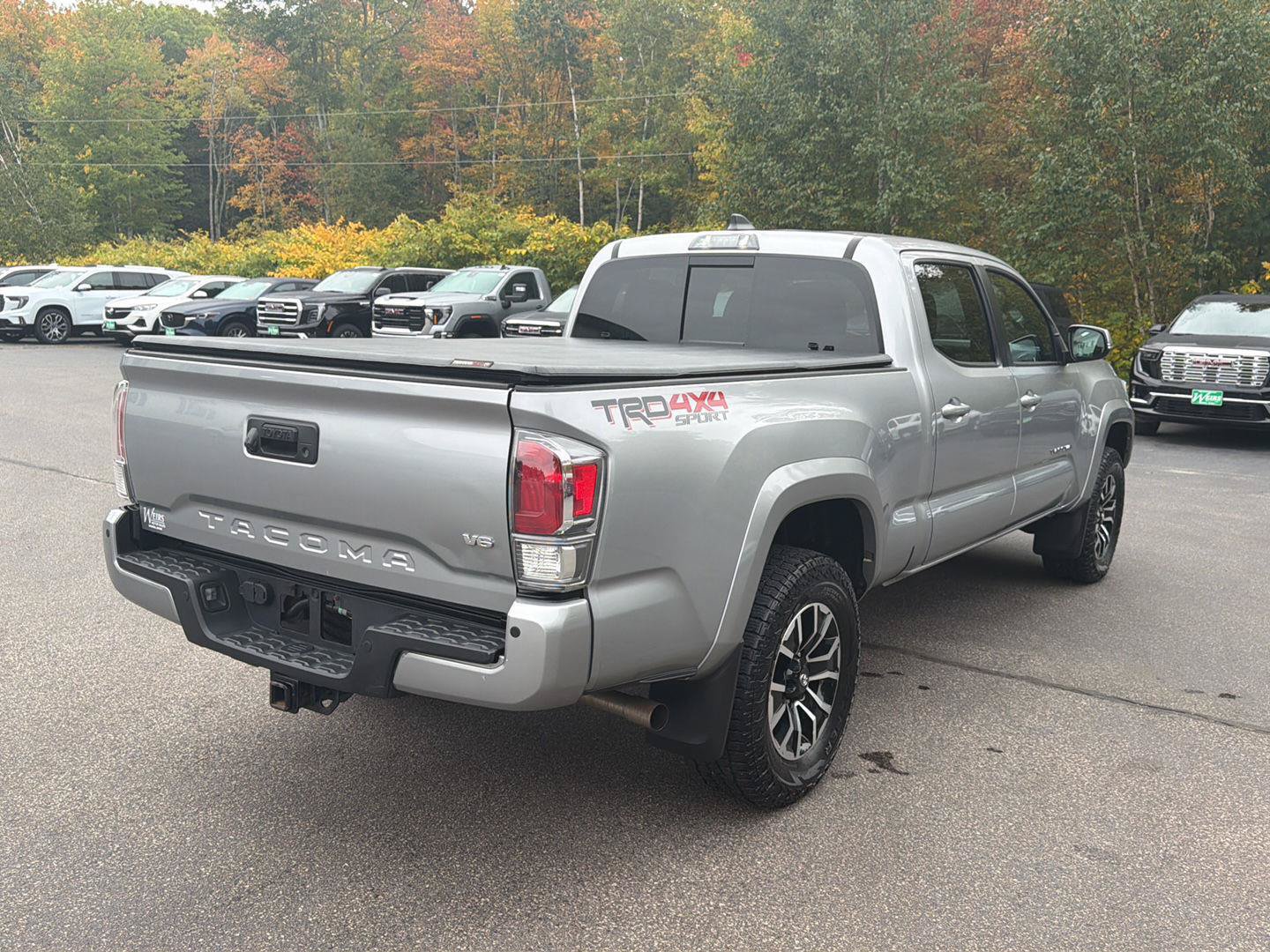 Used 2020 Toyota Tacoma TRD Sport w/ Technology Package AWD/4WD image 5