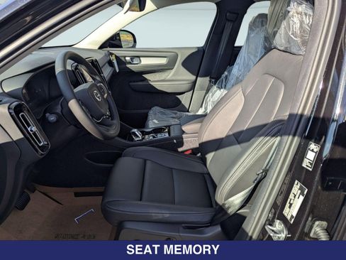 New 2026 Volvo XC40 B5 Plus w/ Protection Package Premier image 9