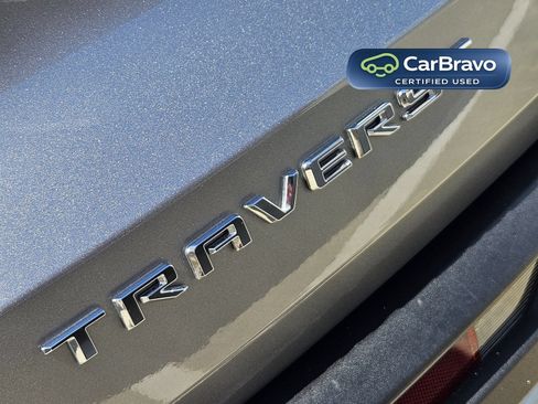 Certified 2026 Chevrolet Traverse LT w/ Driver Confidence Package FWD image 15