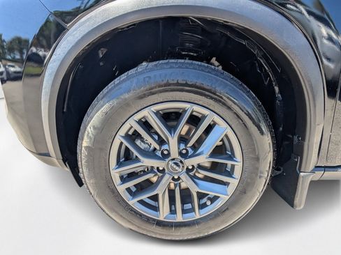 Certified 2023 Nissan Rogue S image 9